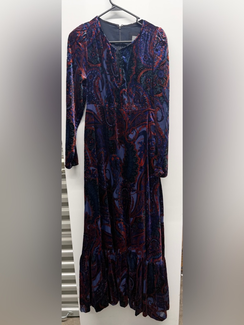 Burnout Velvet Maxi Dress velvet paisley pattern tiered ruffle hem nwt new sz 4